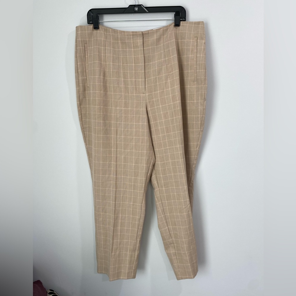 Nine West High-Waisted Tapered Pants.
